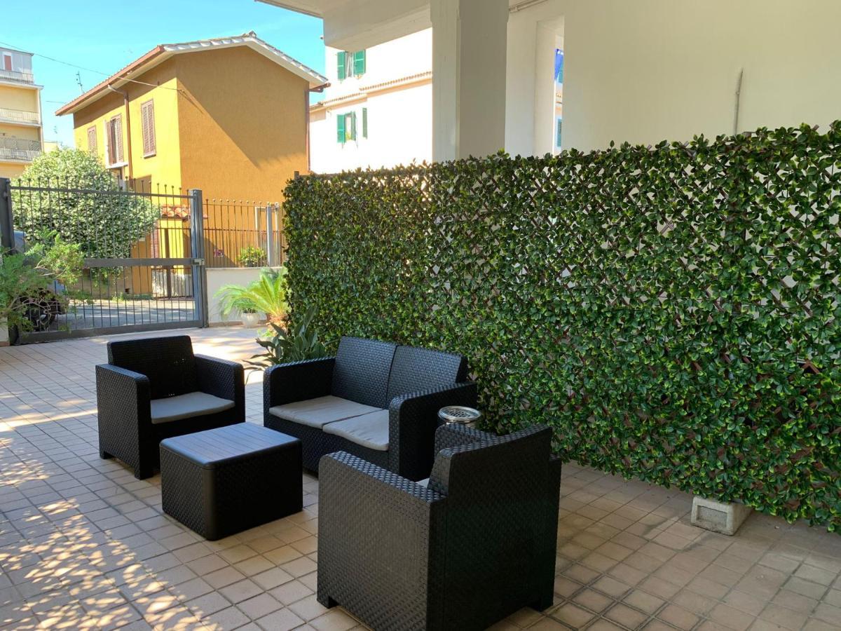 Hotel Sisto V Rome Exterior photo