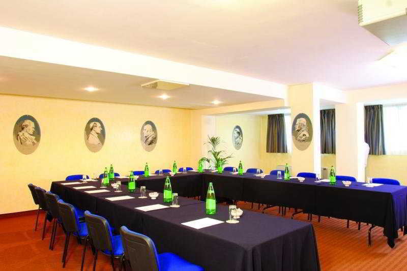 Hotel Sisto V Rome Exterior photo