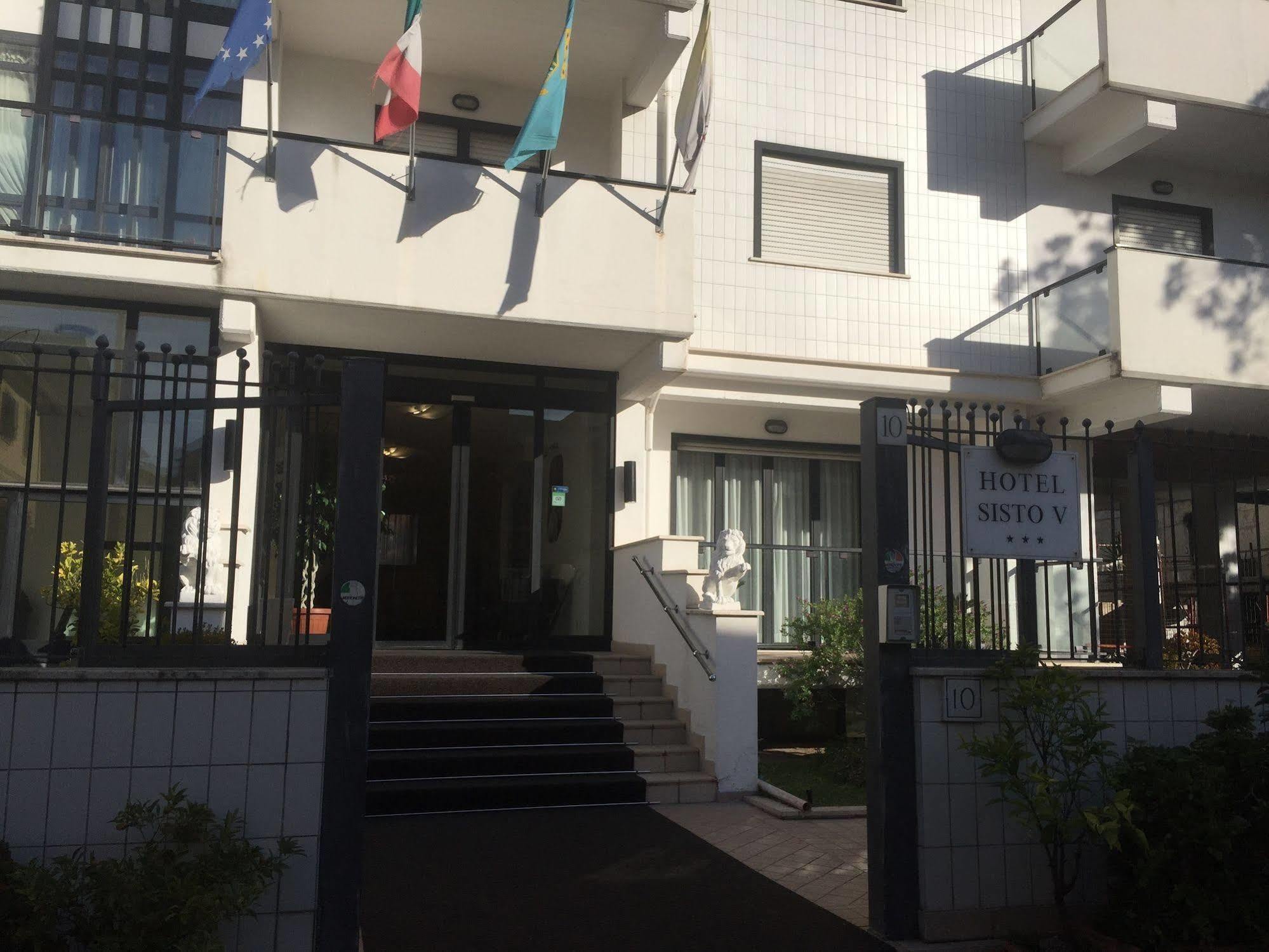 Hotel Sisto V Rome Exterior photo